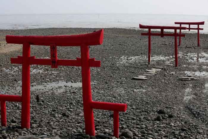 大魚神社の海中鳥居
